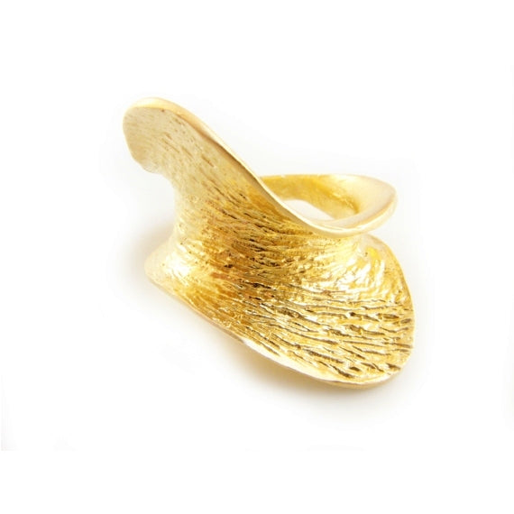 Ola- Statement Wave Ring