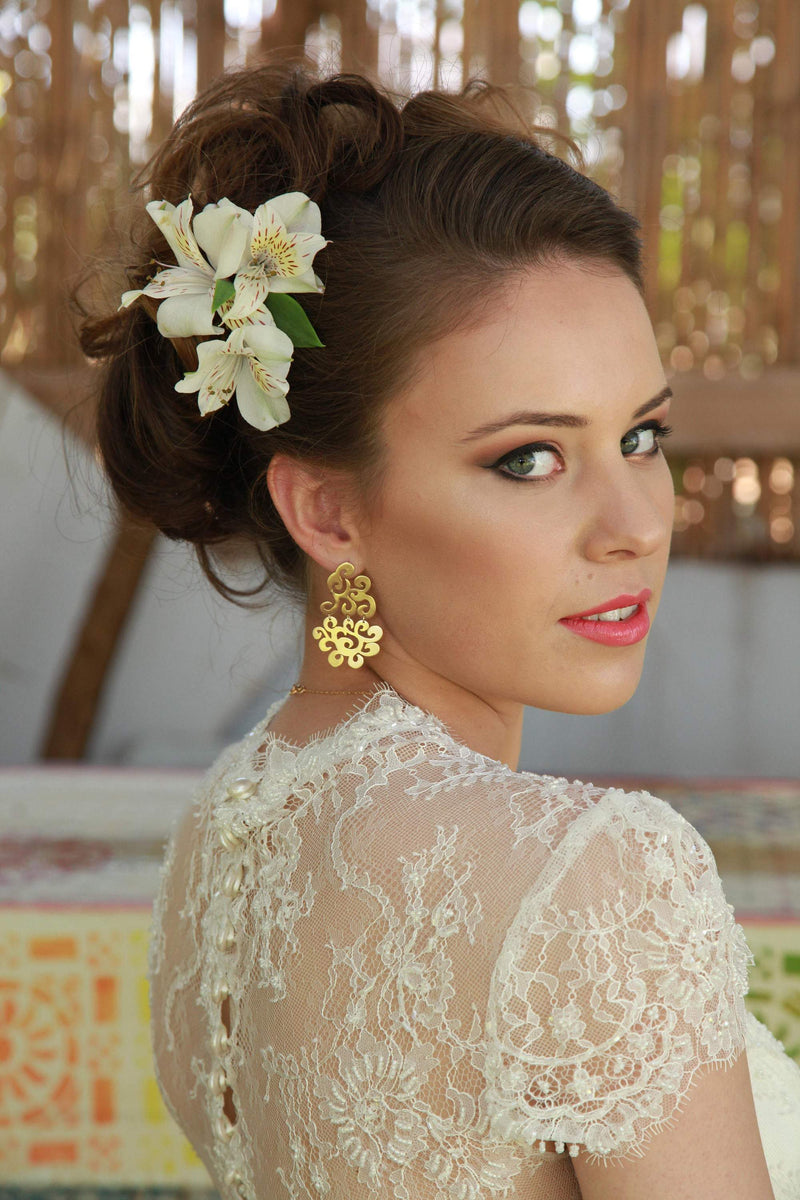 Emilia-Statement Waved Bridal Earrings