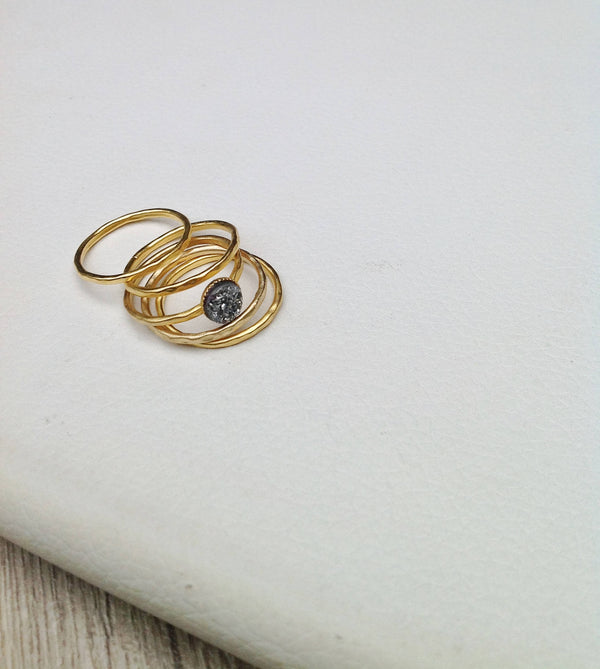 Valentina- 5 Stacking Golden Rings With Druzy Stone